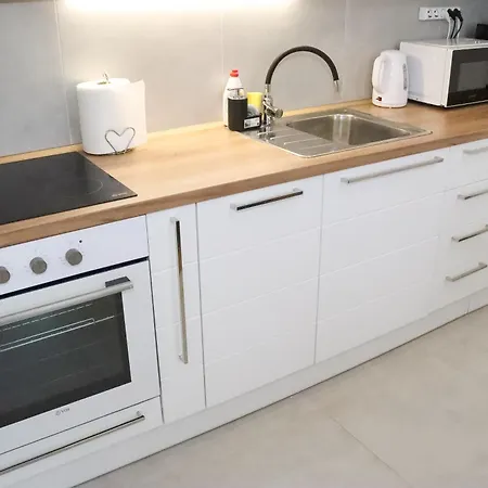 Rea 2 Apartment
